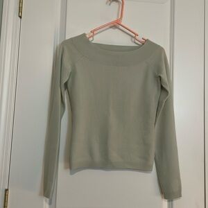 Banana Republic Cashmere Pale Sea-foam Green Sweater. Size XS
